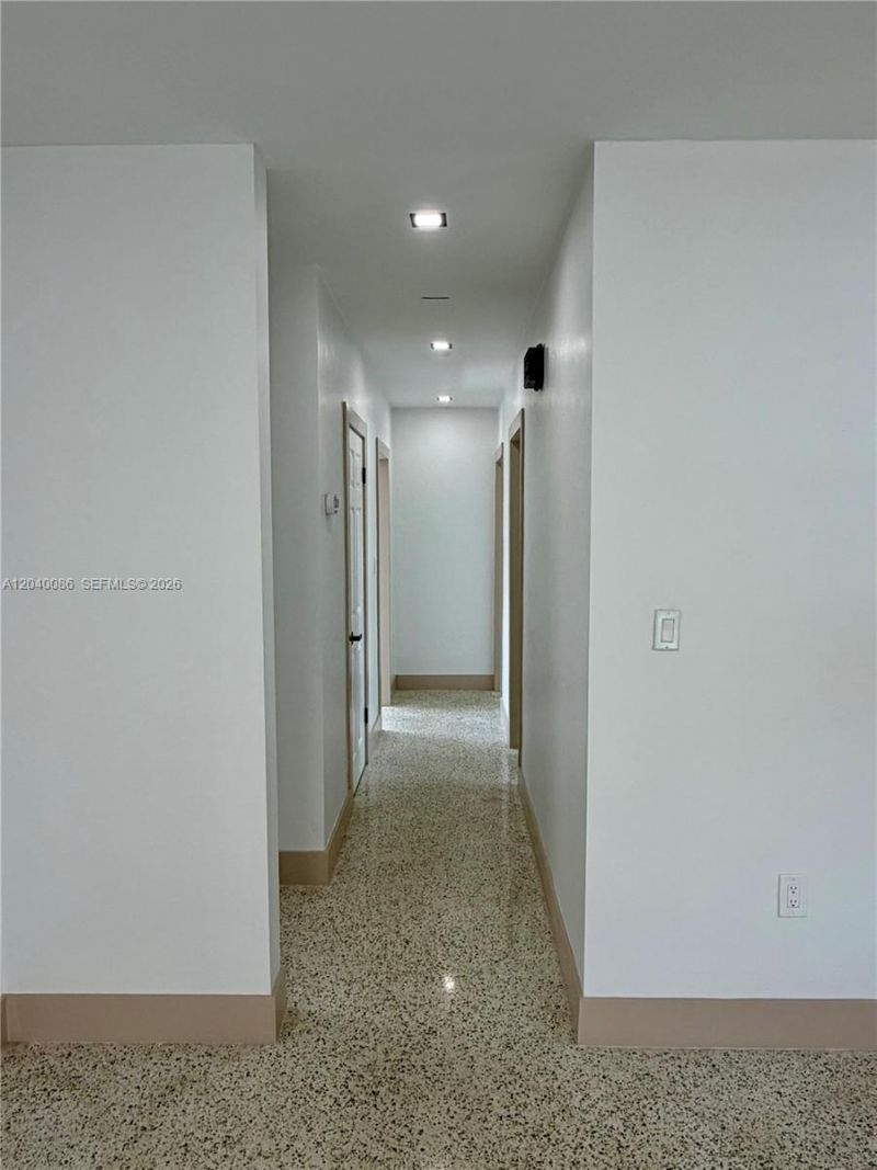 8235 SW 62nd Pl , Miami, FL 33143 Photo