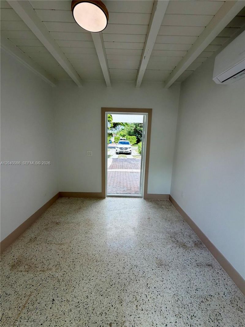 8235 SW 62nd Pl , Miami, FL 33143 Photo