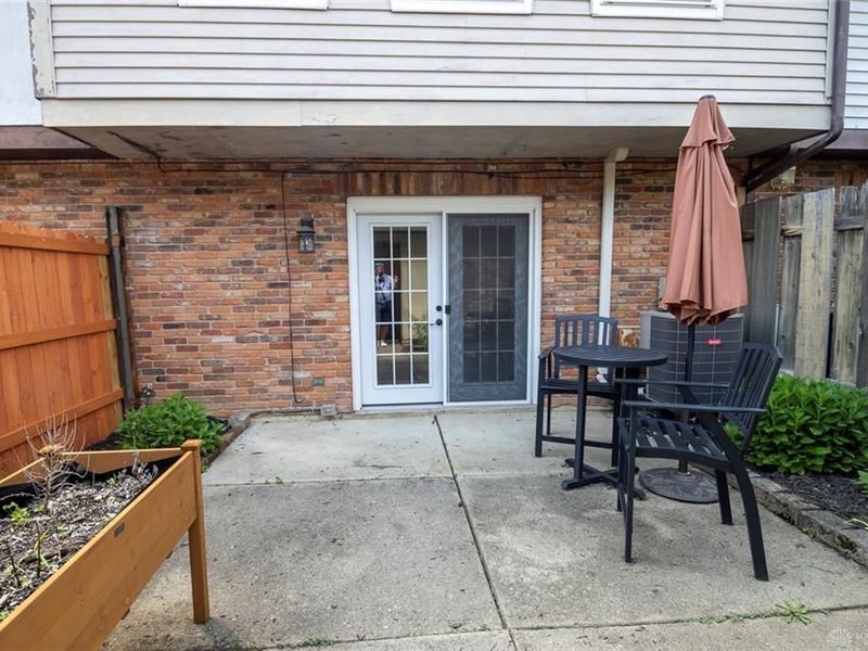 3116 El Camino Drive, Springfield, OH 45503 Photo 9
