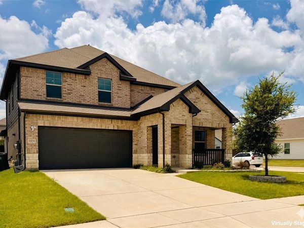 1425 Rolling Fox Drive, Forney, TX 75126