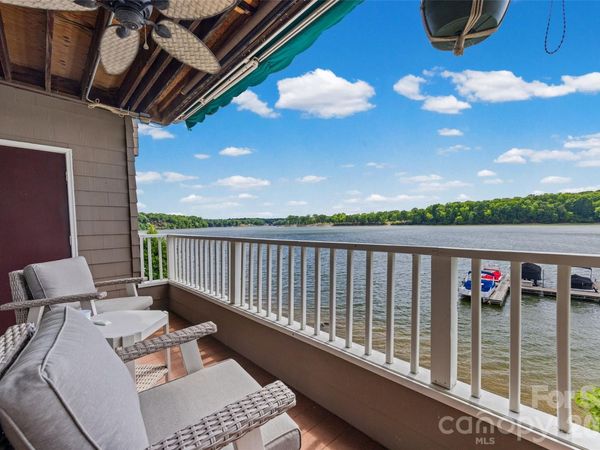 7332 Lakefront Drive , Unit 4, Charlotte, NC 28278