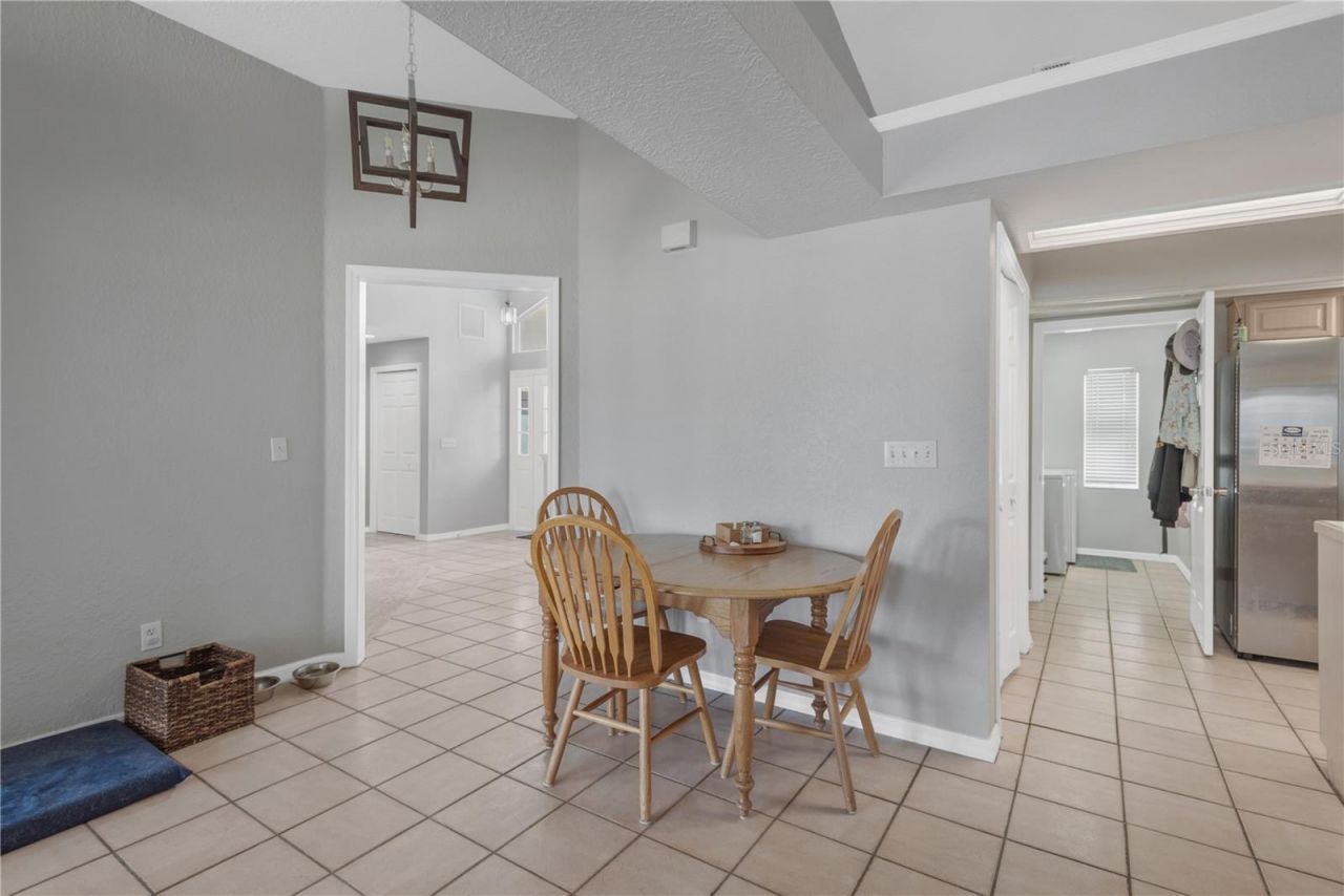 2626 Crestfield Drive , Valrico, FL 33596 Photo