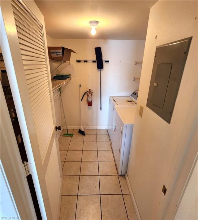 9950 Sailview Ct, Unit 5-E1, Fort Myers, FL 33905 Photo