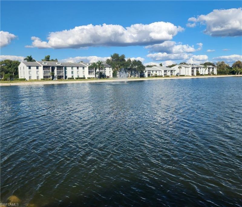9950 Sailview Ct, Unit 5-E1, Fort Myers, FL 33905 Photo