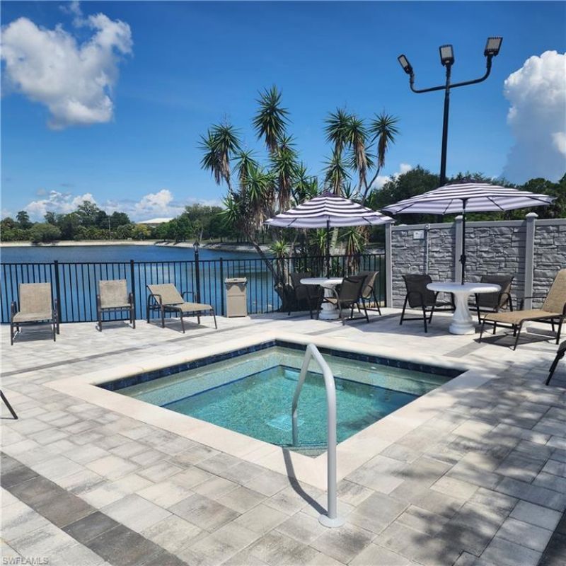 9950 Sailview Ct, Unit 5-E1, Fort Myers, FL 33905 Photo