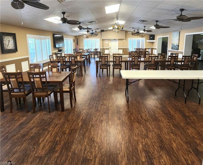9950 Sailview Ct, Unit 5-E1, Fort Myers, FL 33905 Photo