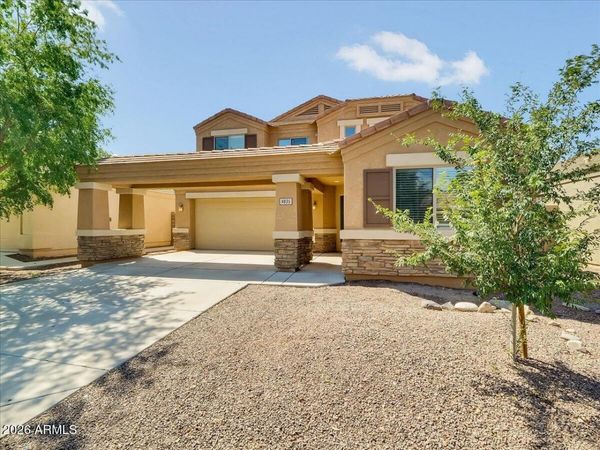 9835 W Salter Drive, Peoria, AZ 85382