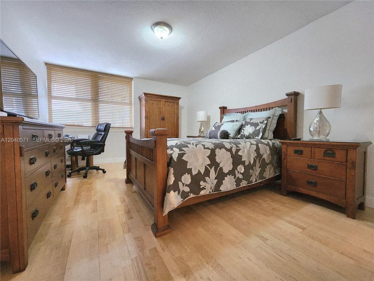 2030 S Ocean Dr, Unit 2204, Hallandale Beach, FL 33009 Photo