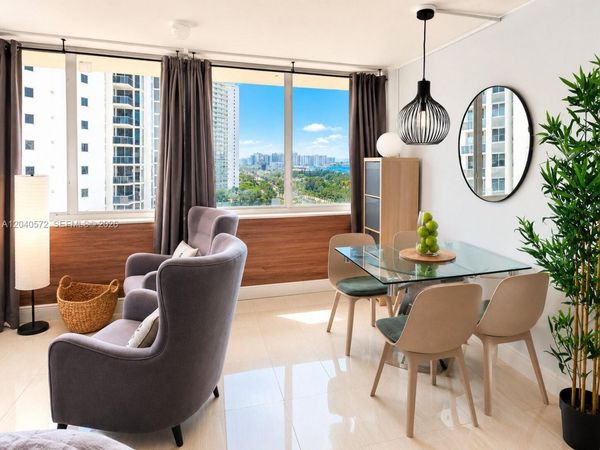19201 Collins Ave , Unit 1144, Sunny Isles Beach, FL 33160
