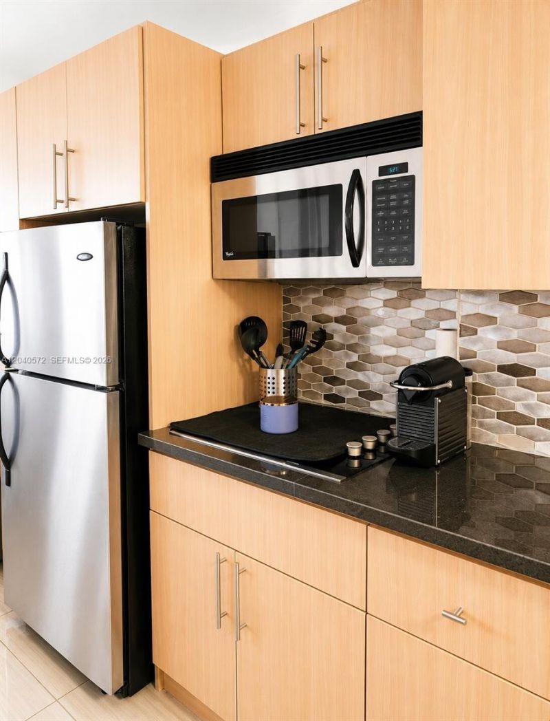 19201 Collins Ave , Unit 1144, Sunny Isles Beach, FL 33160 Photo