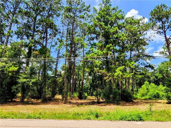 72283 JOSEPHINE Street , Covington, LA 70433
