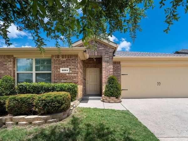 2254 Bryant Lane, Fate, TX 75189