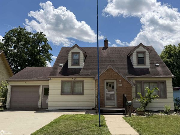1807 1st Avenue S, Denison, IA 51442