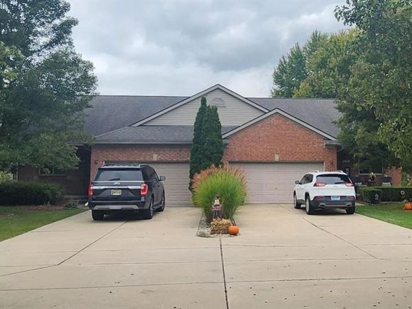 51675 Sass Road, Chesterfield Twp, MI 48047