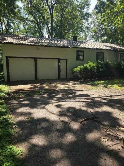 9004 E 55th Street, Raytown, MO 64133 Main Photo