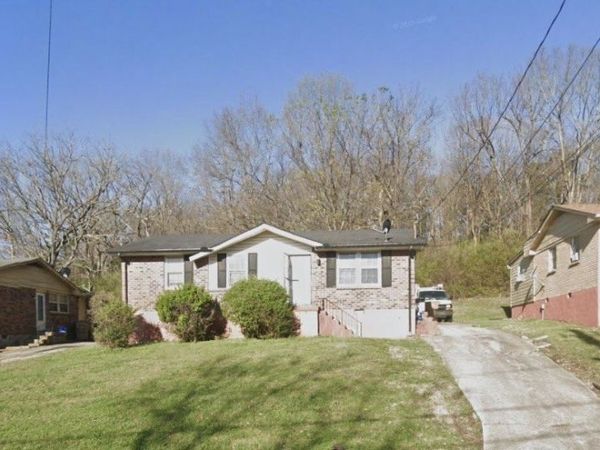 2586 Bethwood Dr , Nashville, TN 37207