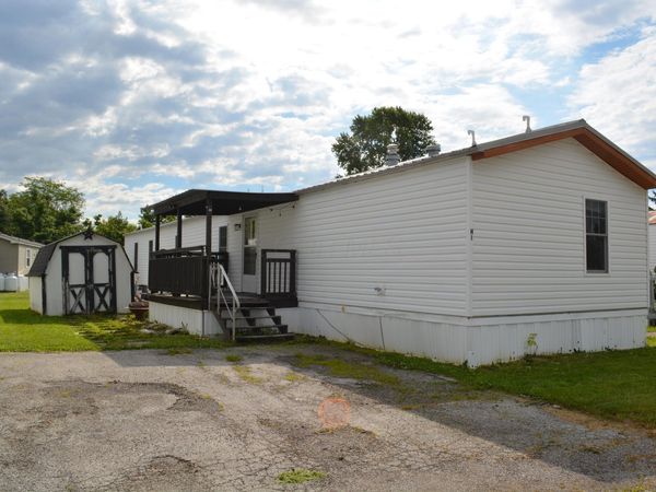 6106 London Groveport Road , Unit H8, Grove City, OH 43123