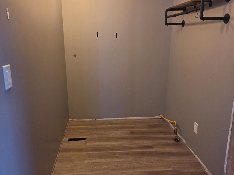 6106 London Groveport Road , Unit H8, Grove City, OH 43123 Photo 9