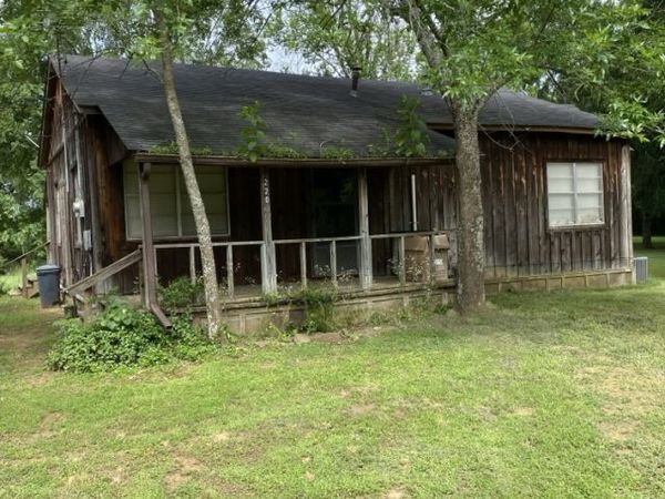 220 S Davis Avenue , Plainview, AR 72857
