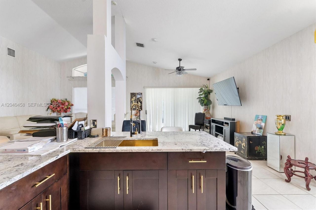 6786 Camille St, Boynton Beach, FL 33437 Photo