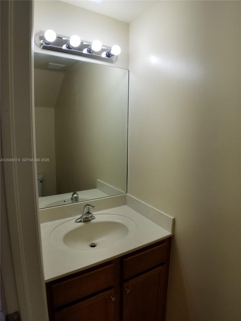 8872 W 35th Ct , Hialeah, FL 33018 Photo