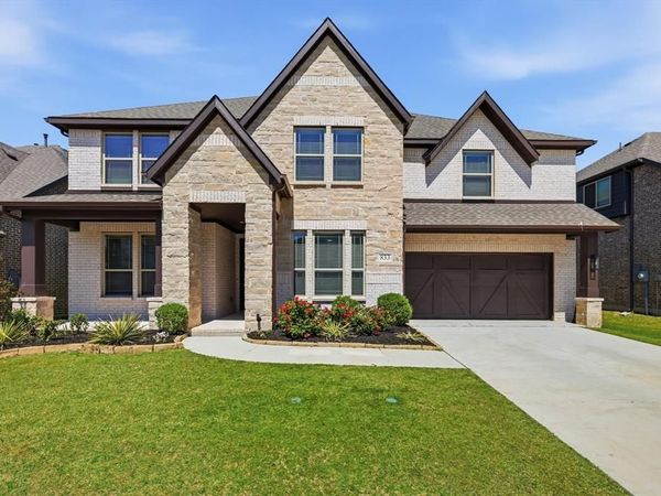 833 Daisy Corner Drive, Little Elm, TX 76227