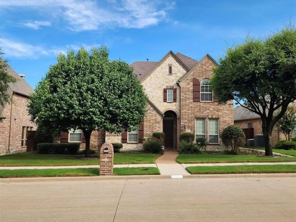 10082 Drawbridge Drive, Frisco, TX 75035