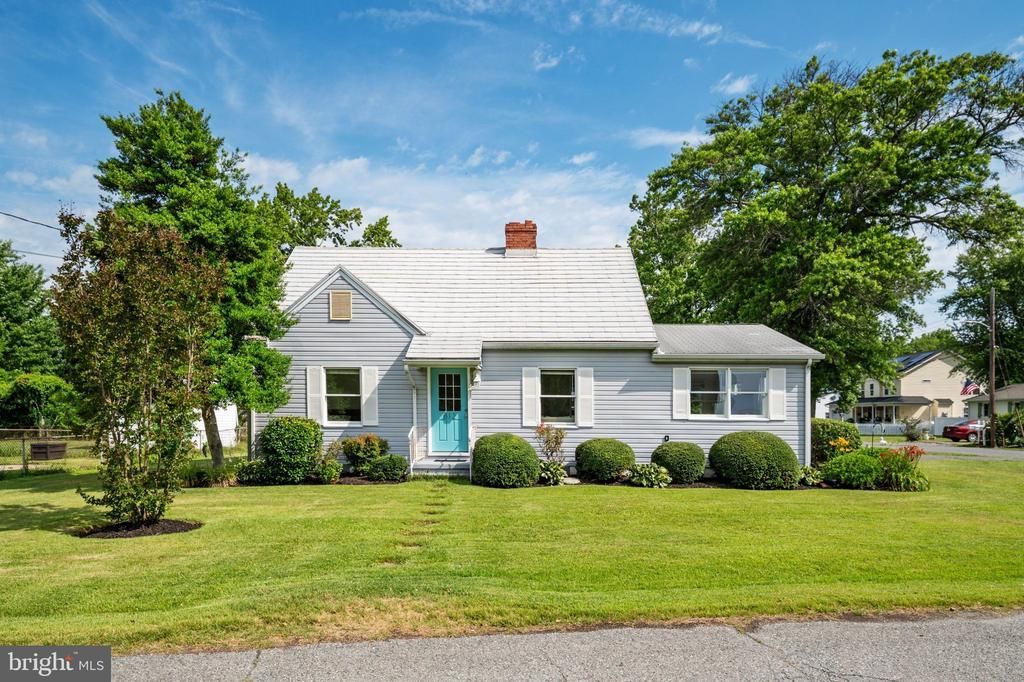 812 Bay View Drive, Deale, MD 20751 Main Photo