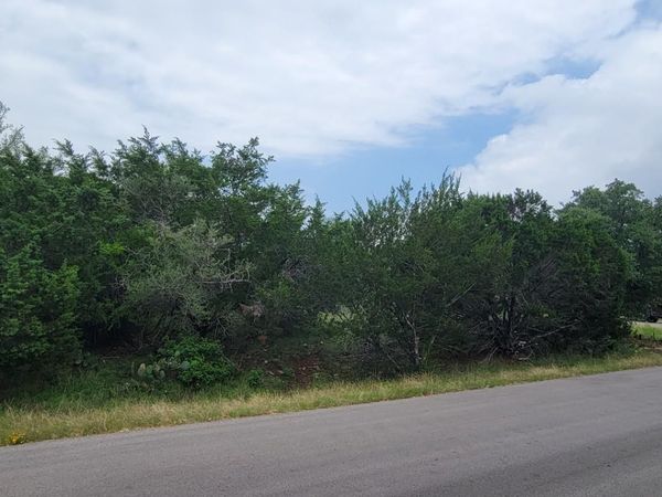 21524 Santa Elena CIR, Lago Vista, TX 78645