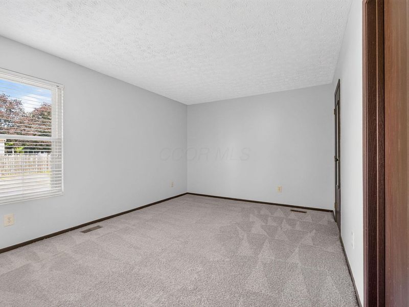 6349 Emberwood Road, Dublin, OH 43017 Photo 24
