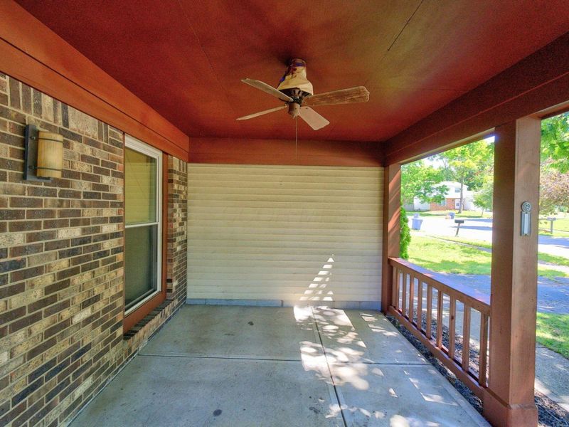 6349 Emberwood Road, Dublin, OH 43017 Photo 3