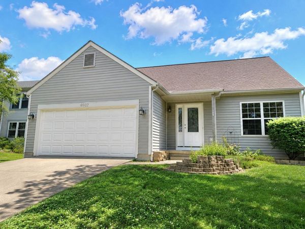 6912 Kinston Drive , Canal Winchester, OH 43110