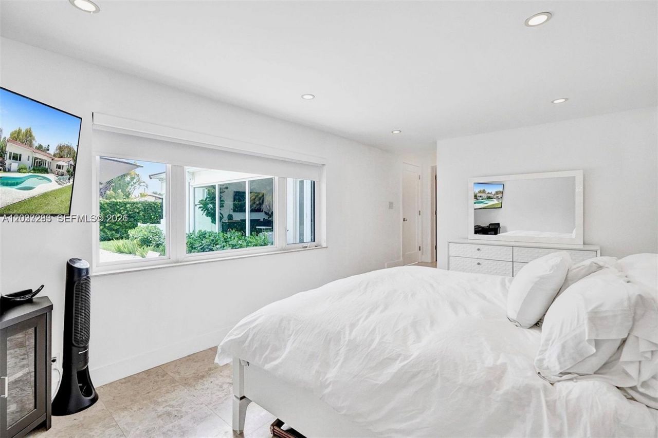 11 NW 97th St, Miami Shores, FL 33150 Photo