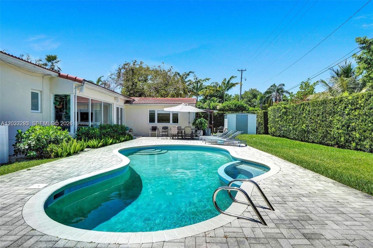 11 NW 97th St, Miami Shores, FL 33150 Photo
