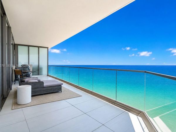 18975 Collins Ave , Unit 2004, Sunny Isles Beach, FL 33160