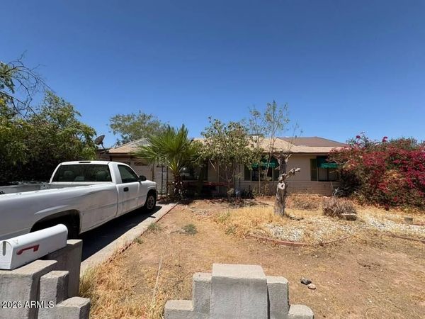 18238 N 34TH Avenue, Phoenix, AZ 85053