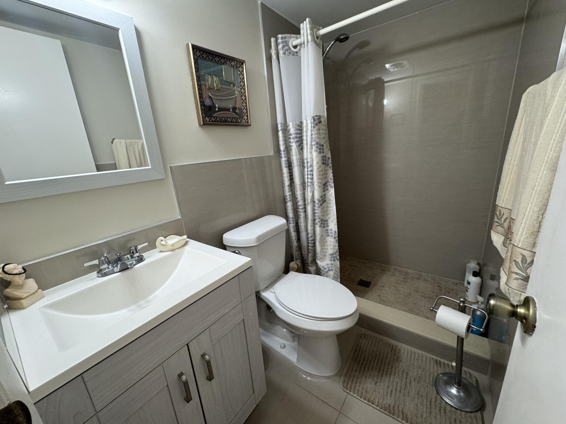 12024 W Greenway Drive, Unit 106, Royal Palm Beach, FL 33411 Photo