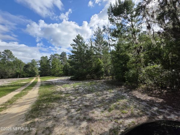 100 QUAIL ACRE Road, Pomona Park, FL 32181