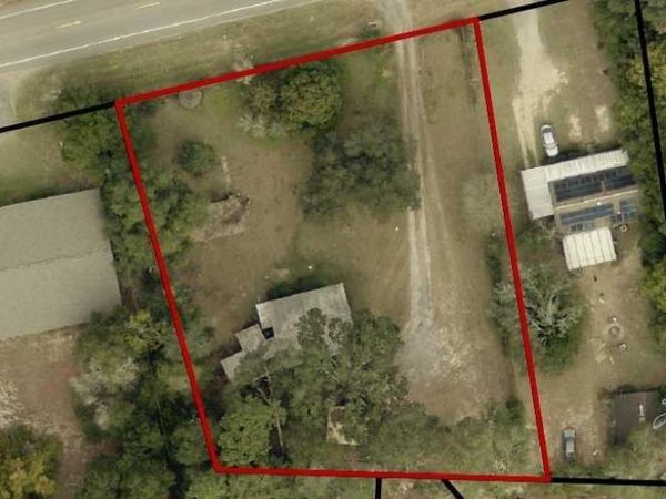 8617 Hwy 90, Milton, FL 32583
