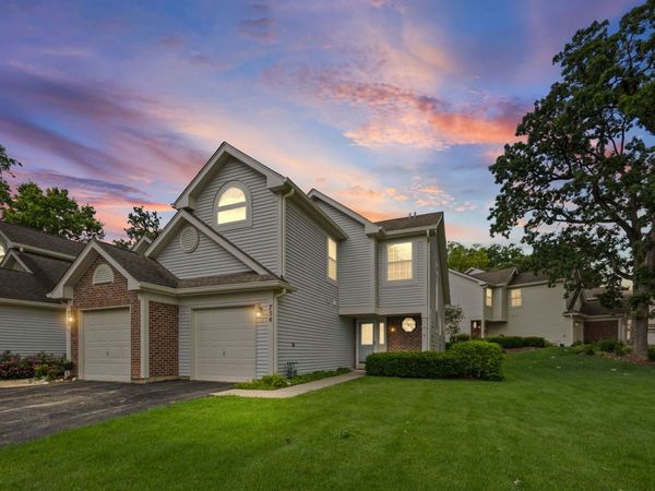 754 Ripple Brook Lane , Elgin, IL 60120