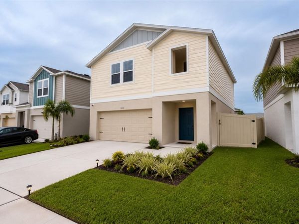 1352 DERRY AVENUE , HAINES CITY, FL 33844