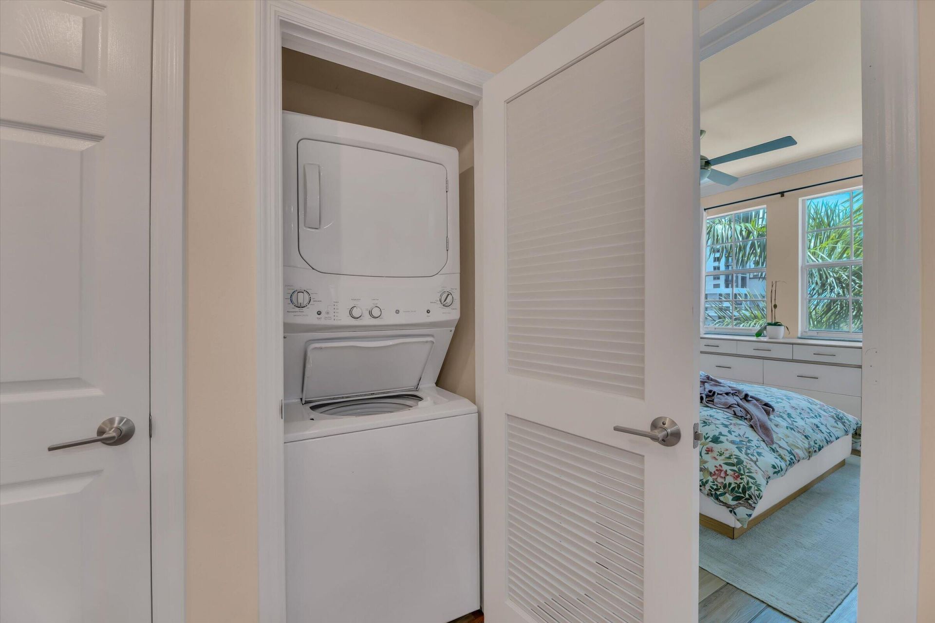 533 NE 3rd Avenue, Unit 512, Fort Lauderdale, FL 33301 Photo