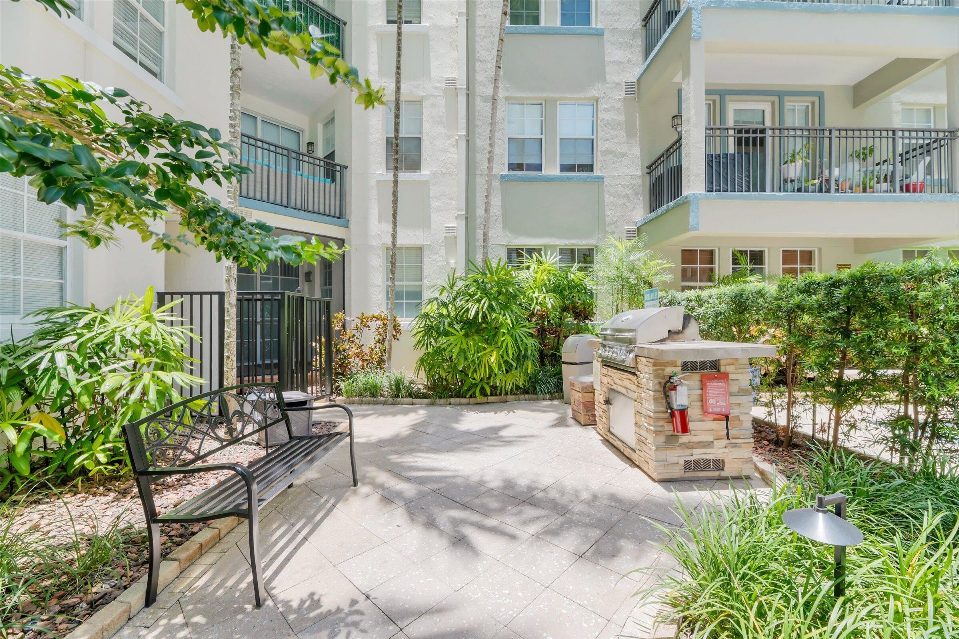 533 NE 3rd Avenue, Unit 512, Fort Lauderdale, FL 33301 Photo