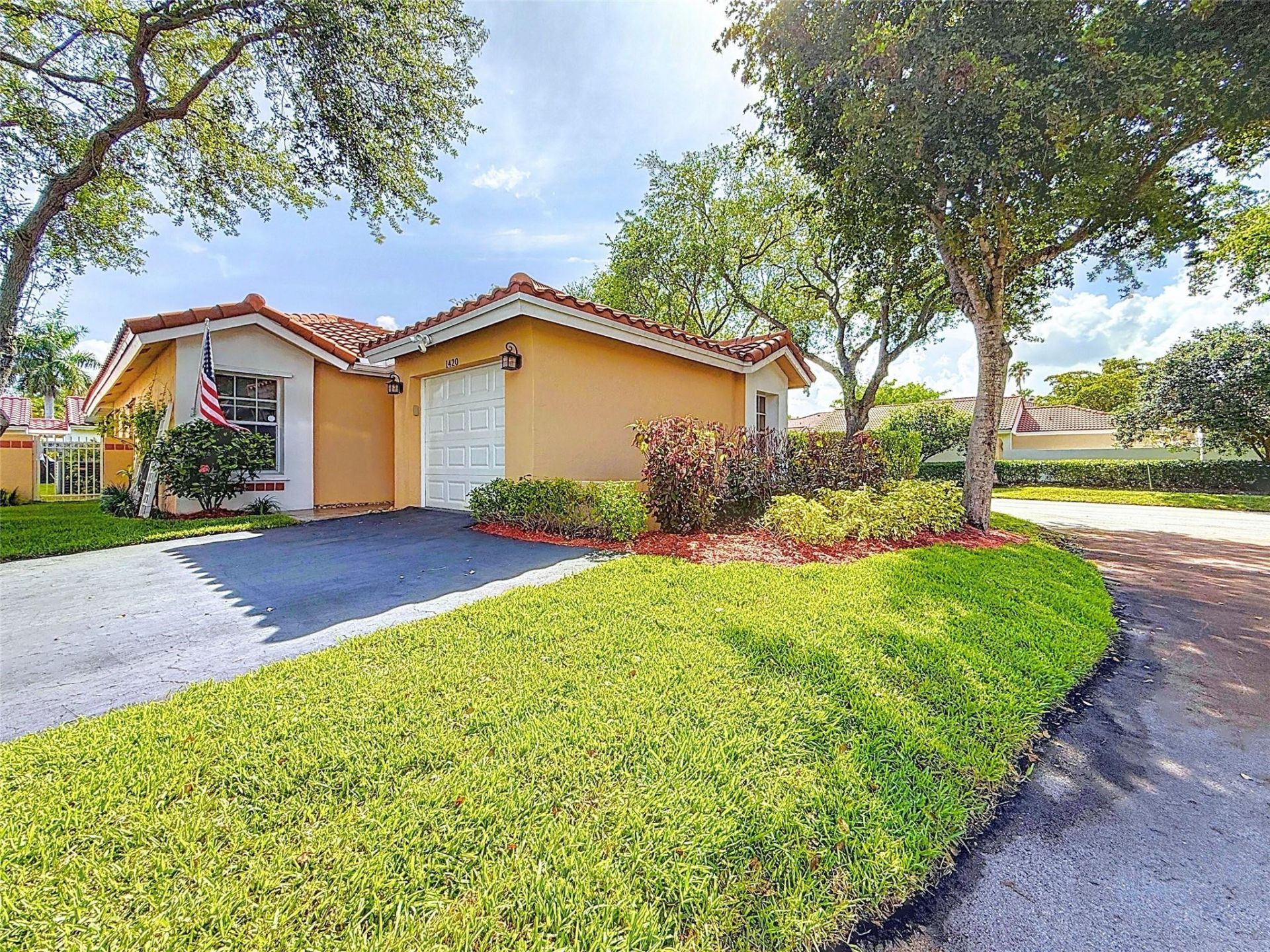 1420 Seagrape Circle, Weston, FL 33326 Photo
