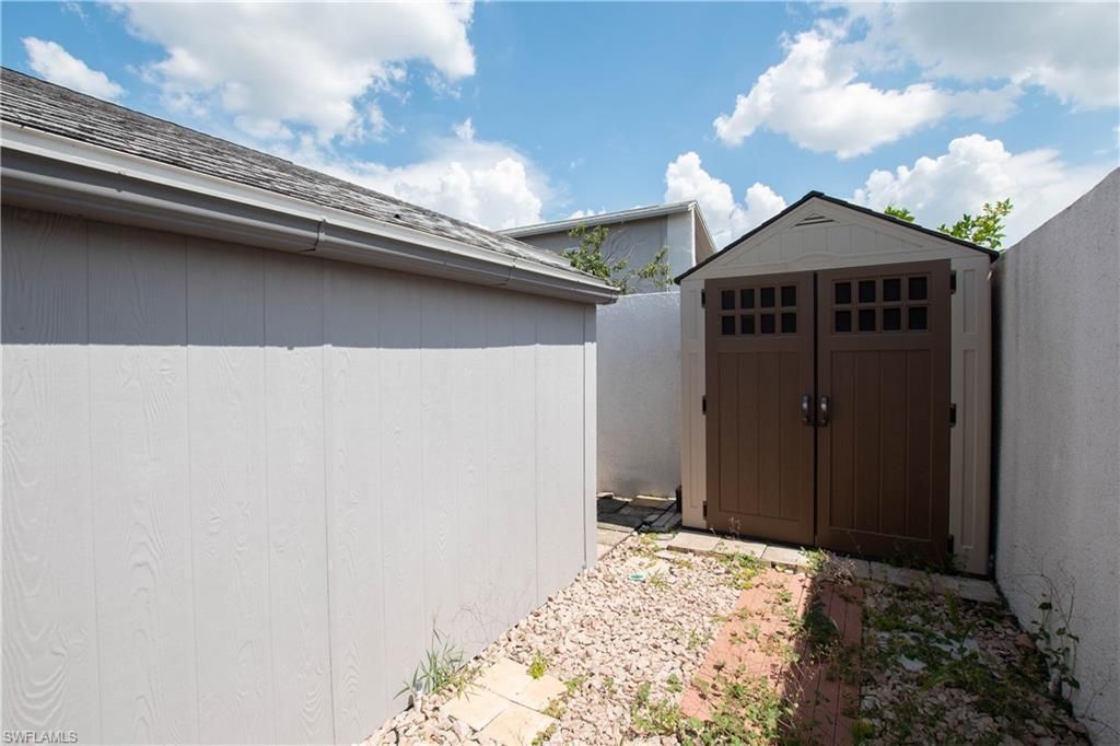 9749 Maplecrest Cir, Lehigh Acres, FL 33936 Photo