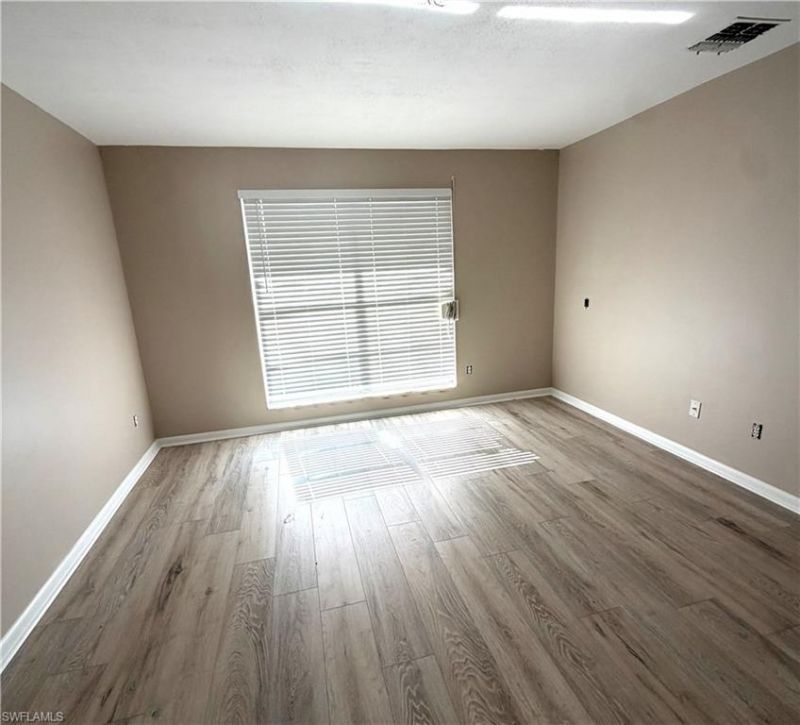 9749 Maplecrest Cir , Lehigh Acres, FL 33936 Photo
