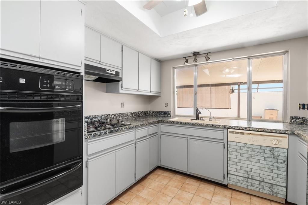 9749 Maplecrest Cir, Lehigh Acres, FL 33936 Photo