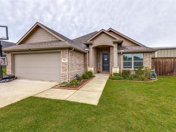 815 Wolf Springs Road, Ferris, TX 75125