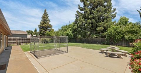 18966 Arrowhead Dr, Lockeford, CA 95237 Photo