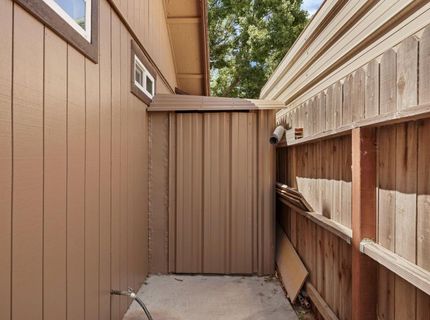 18966 Arrowhead Dr, Lockeford, CA 95237 Photo